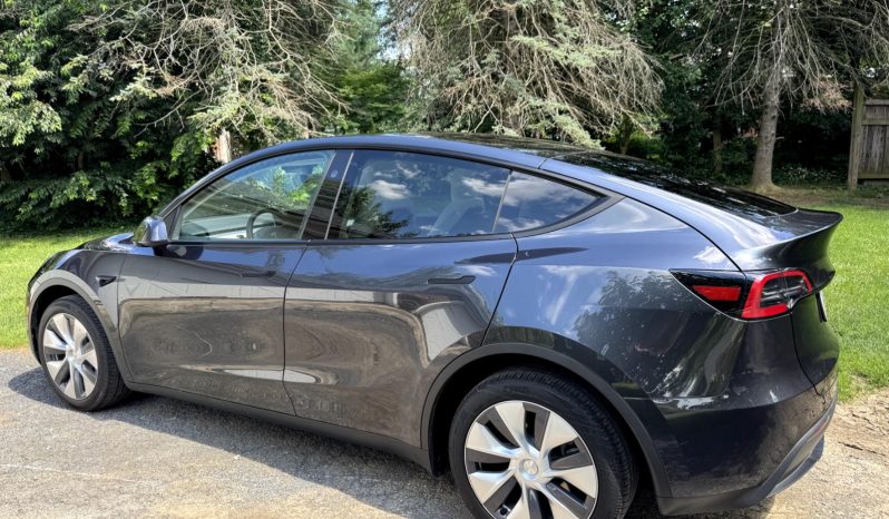 2024 Tesla Model Y Long Range AWD