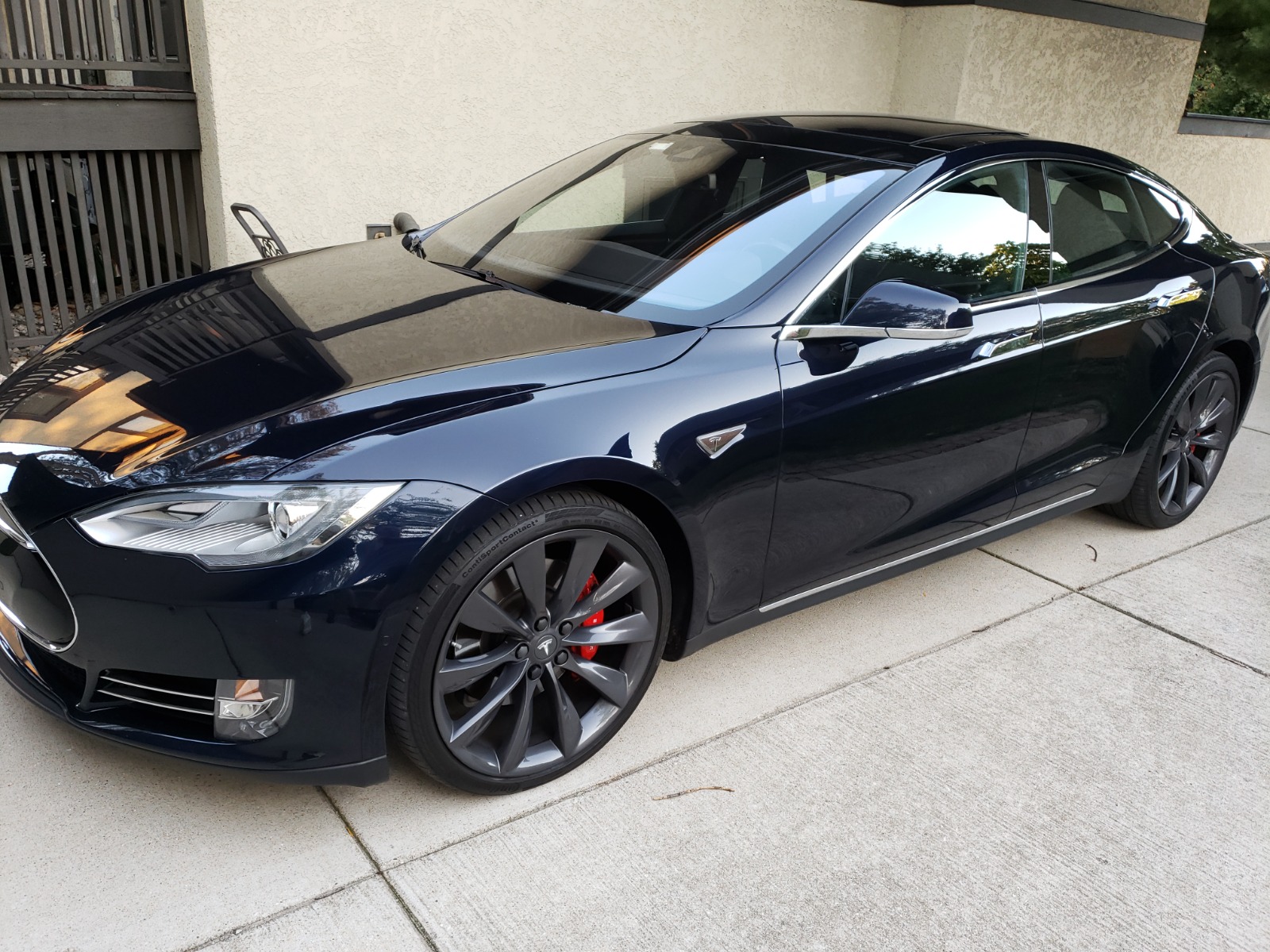2014 Tesla Model S P85DL full