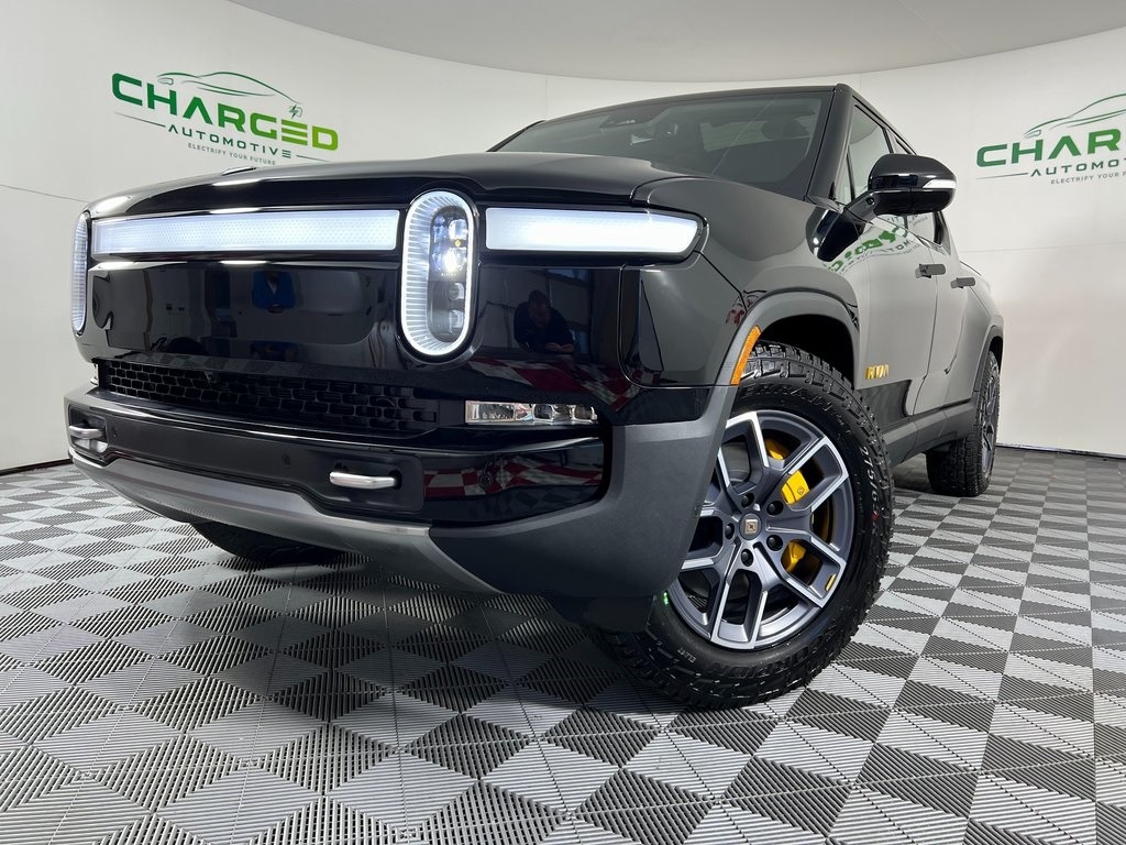 2022 Rivian R1T Adventure full