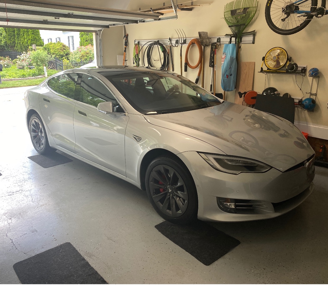 2017 Tesla Model S P100DL - Find My Electric