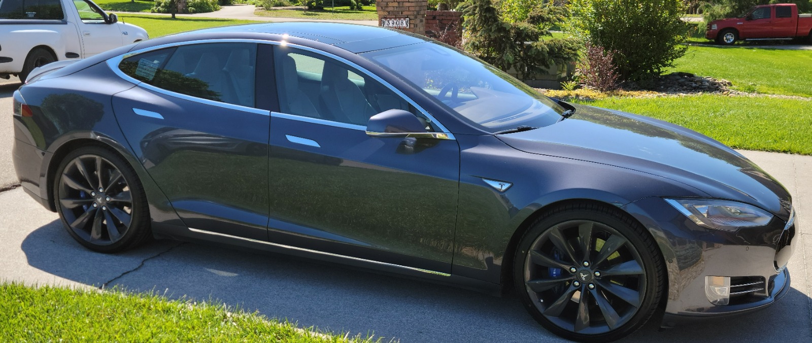 2015 Tesla Model S 70D full